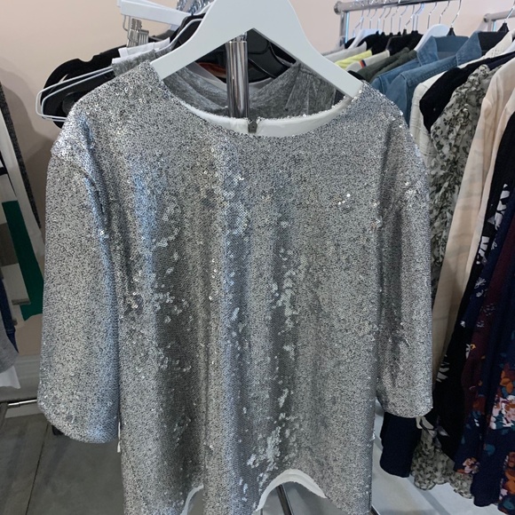 SEQUIN DROP SHOULDER TEE - Picture 3 of 5